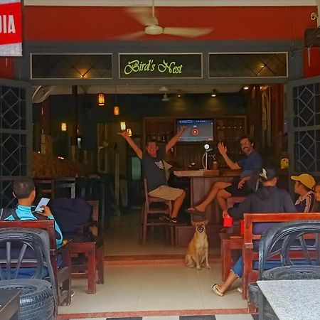 Bird'S Nest Hostel Kampot Exterior photo